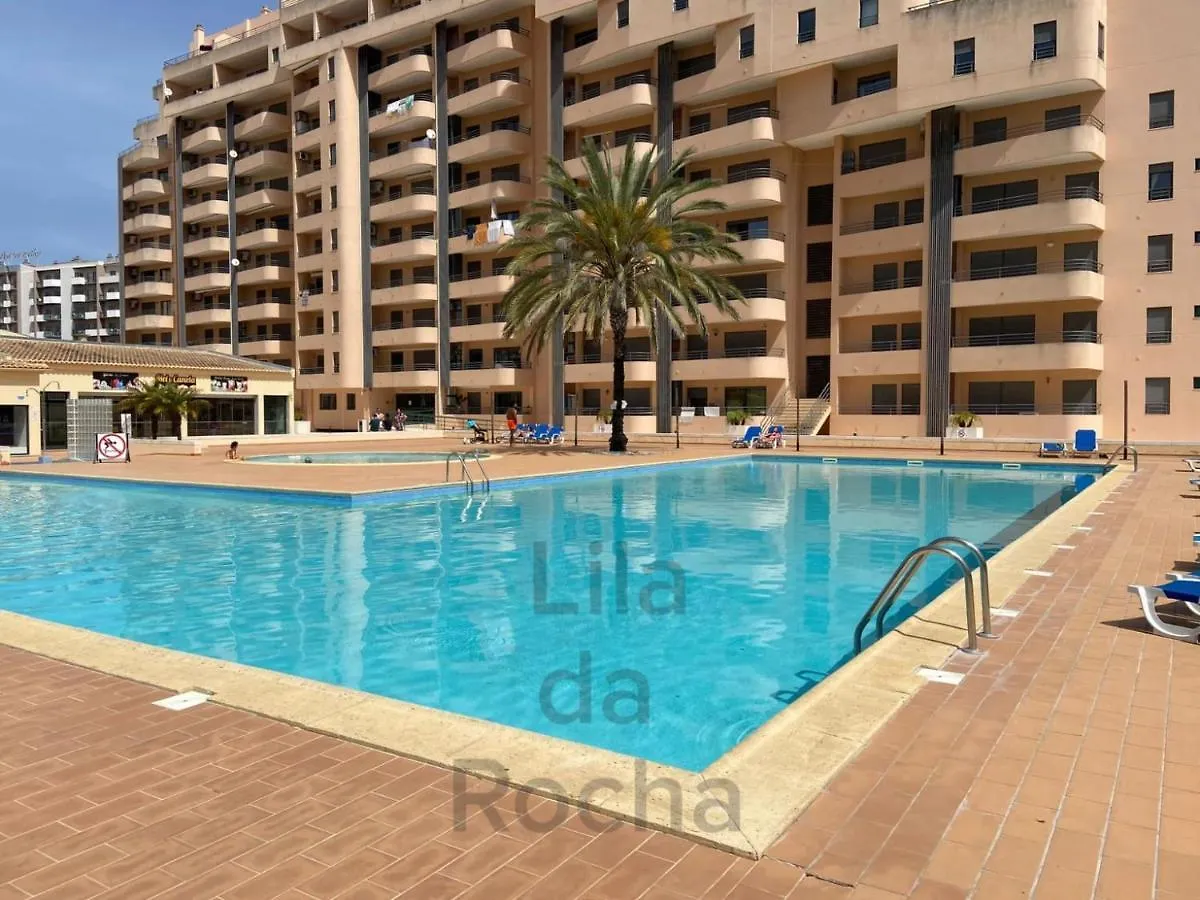 Lila Da Rocha - Paraiso Da Rocha contacts